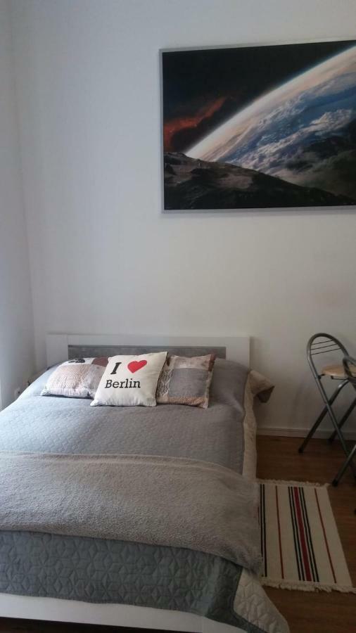 Ferienwohnung Берлін Екстер'єр фото